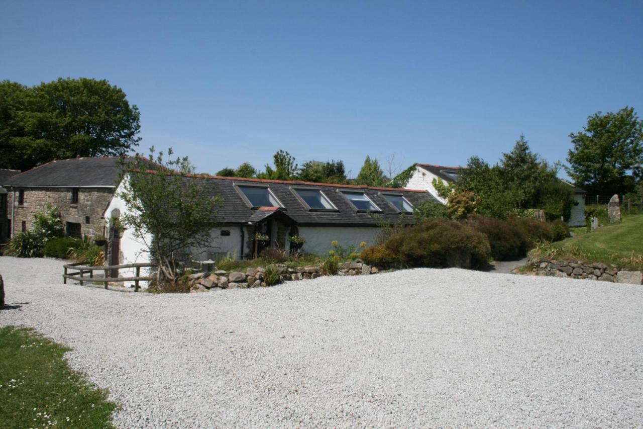 Cosy Barn On Rural Smallholding With Alpacas, Goats & Pigs Stithians エクステリア 写真